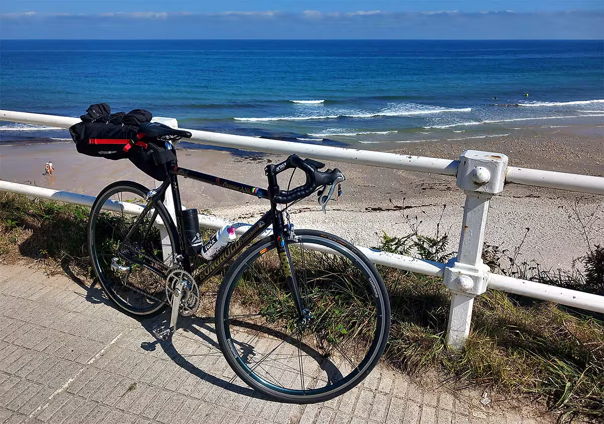 Mi experiencia personal por el Camino del Norte en bici de carretera en modo bikepacking